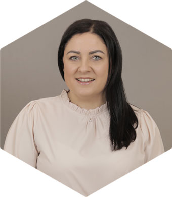 ZUZANA CHROMA ZUZANA CHROMA